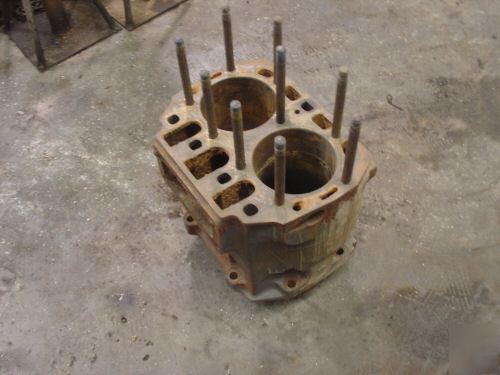 John deere a 60 cylinder block A4320R