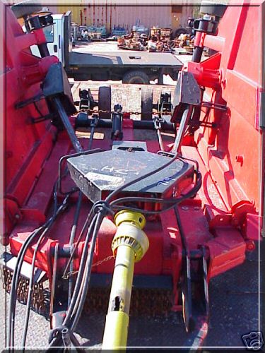 Batwing mower bush hog