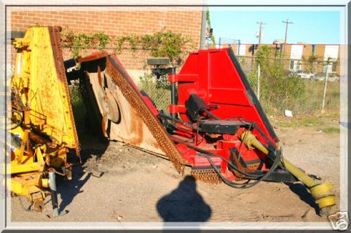 Batwing mower bush hog