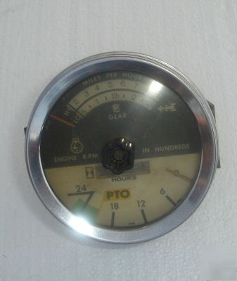 Farmall tach fits 966 1066 1466