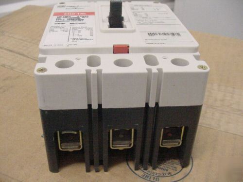 New cutler hammer EHD3100 circuit breaker. in box 