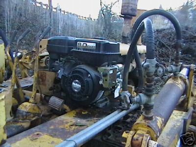 Antique caterpiller D4 cat dozzer runs and works