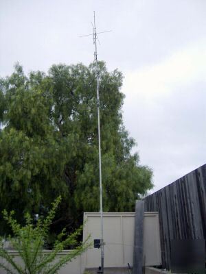 Cushcraft R7 ham radio antenna 7 band vertical 