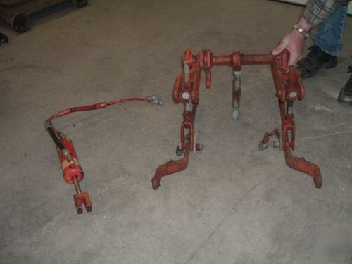 Massey ferguson hydraulic 3 point lift attachment