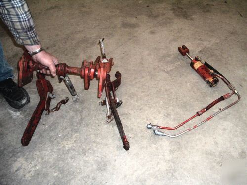 Massey ferguson hydraulic 3 point lift attachment