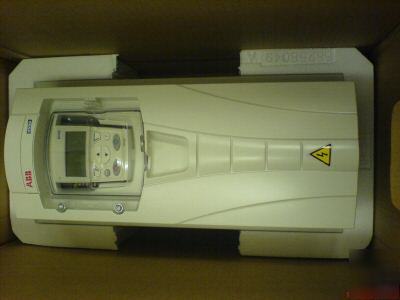 New abb ACH550-01-08A8-4 ac inverter 4 kw in box