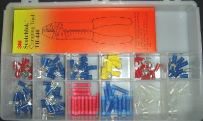 134 insulated terminals & connectors + crimping tool 3M