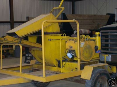 1987 reinco trailer mount straw blower