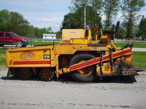 Blaw-knox pf-115 paver