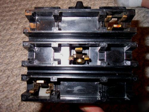 Like new square d FA32100 circuit breaker 100 a 240 v