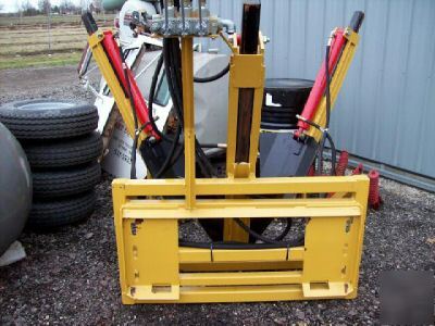 New quick attach tree spade for skidsteer, bobcat, etc.