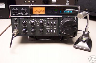 Nice condition icom ic-551D w/accessories no 