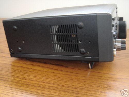 Yaesu ft-840..10-160M..100WATT transceiver..mint.. 