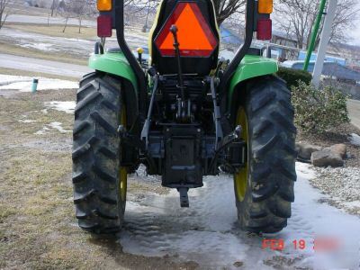 John deere 4410 utility tractor