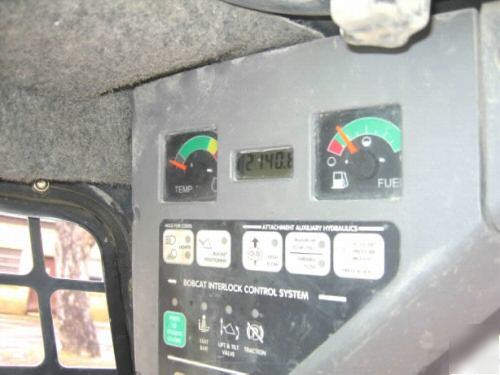 Bobcat T190 skid steer track loader 2003, 2140 hrs, 