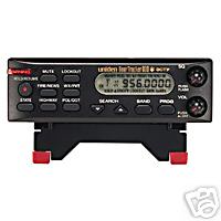 New uniden bear tracker 800 BCT7 scanner. s 