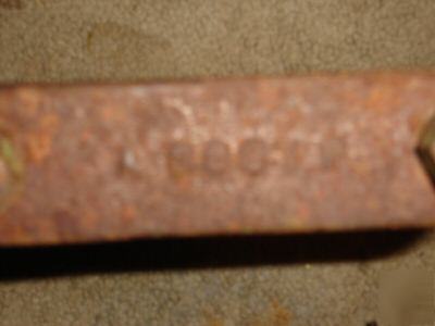 Original john deere cylinder carrier #A3637R? 