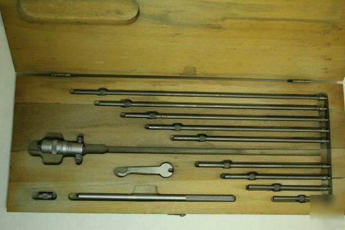 Starrett_ inside_hole_bore micrometer #124_ 