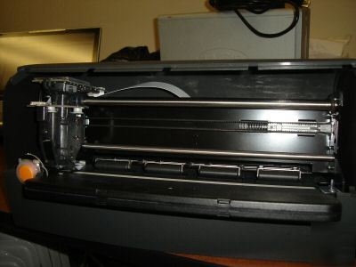 X-rite DTP70 high speed scanning spectrophotometer