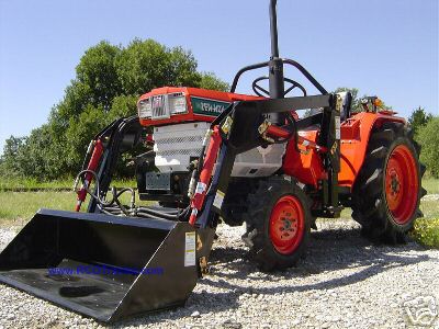 Zen-noh ZB1702D 3 cyl 4WD tractor (by kubota) w/ loader